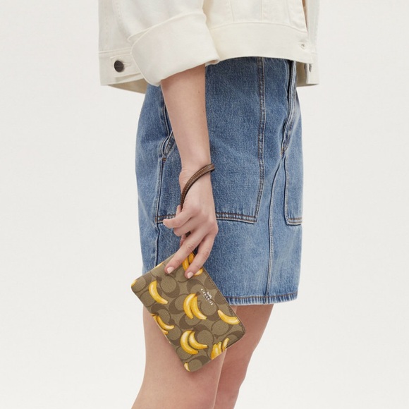 COACH Signature Corner Zip Wristlet Banana Print - Picture 11 of 12